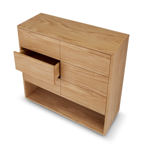 Solidna komoda z forniru dębowego z szufladami, nowoczesny design i wysoka jakość wykonania