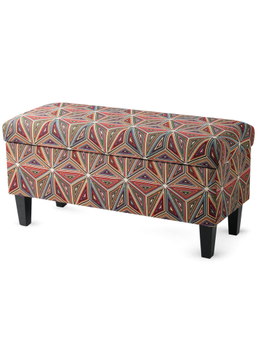 pufa ze schowkiem w kwiaty, funkcjonalna i dekoracyjna do salonu lub sypialni