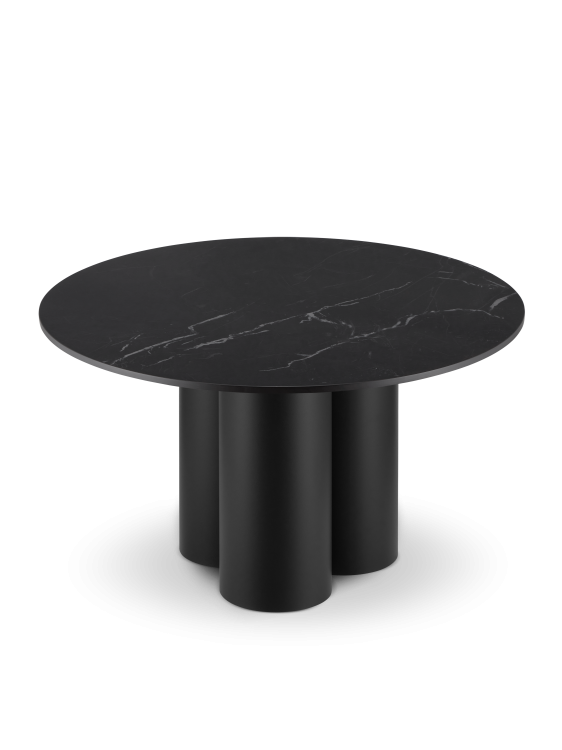 Czarny stolik kawowy z kamiennym blatem i stalową nogą, elegancki akcent do salonu