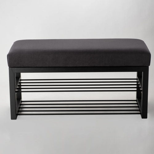 Industrialna ławka z półkami na buty, idealna do loftowych wnętrz